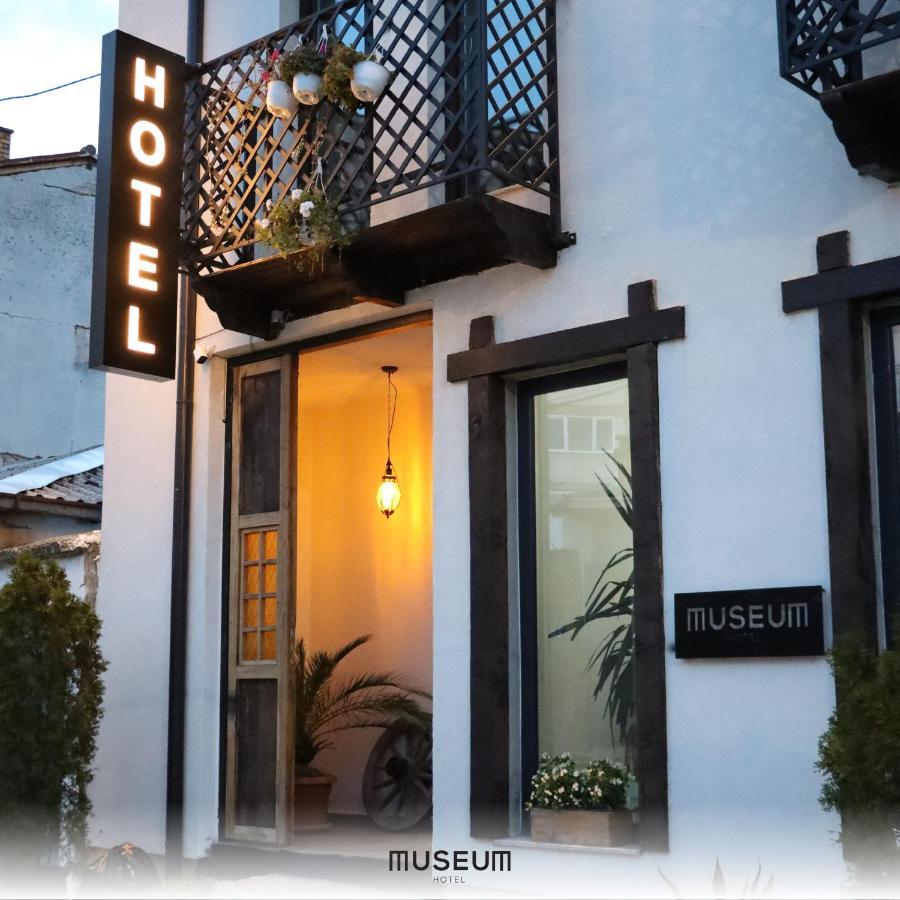 Museum Hotel Pristina Eksteriør bilde