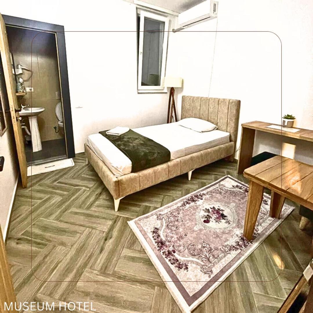 Museum Hotel Pristina Rom bilde