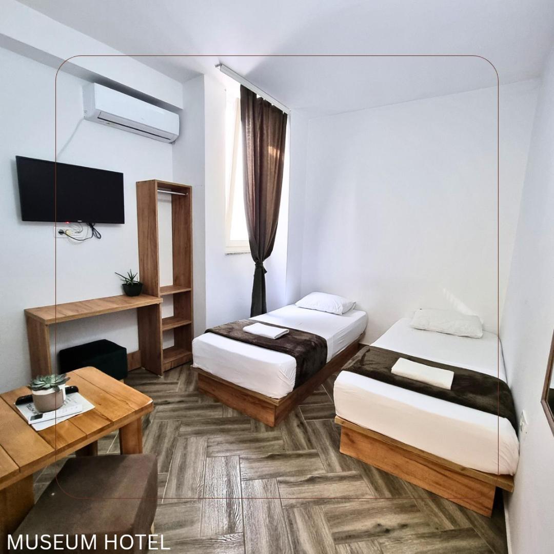 Museum Hotel Pristina Rom bilde
